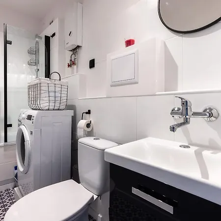 Blisko Starowki, Srodmiescie