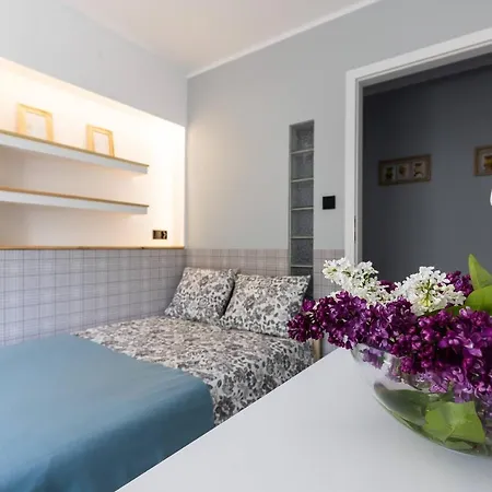 Blisko Starowki, Srodmiescie